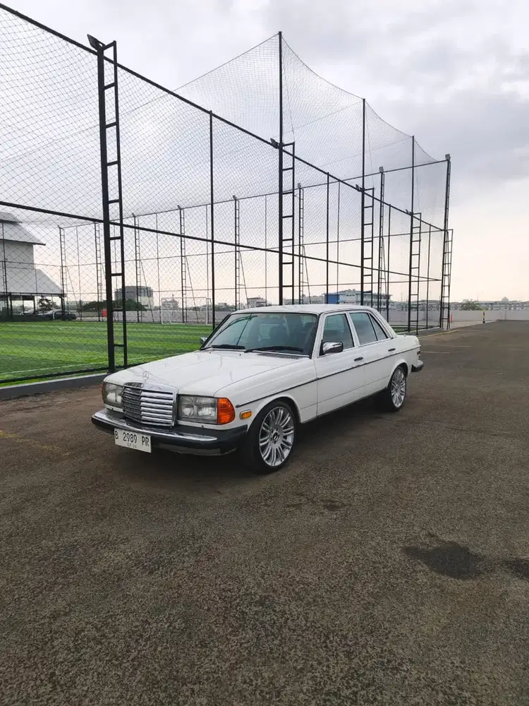 Mercedez benz tiger E280 automatic