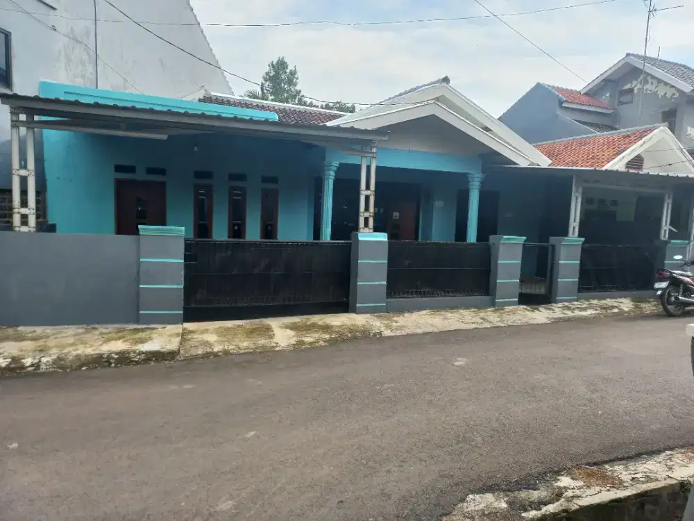 DI KONTRAKAN RUMH DEKAT GERBANG TOL SADANG PURWAKARTA.PERUM HEGAR ASIH