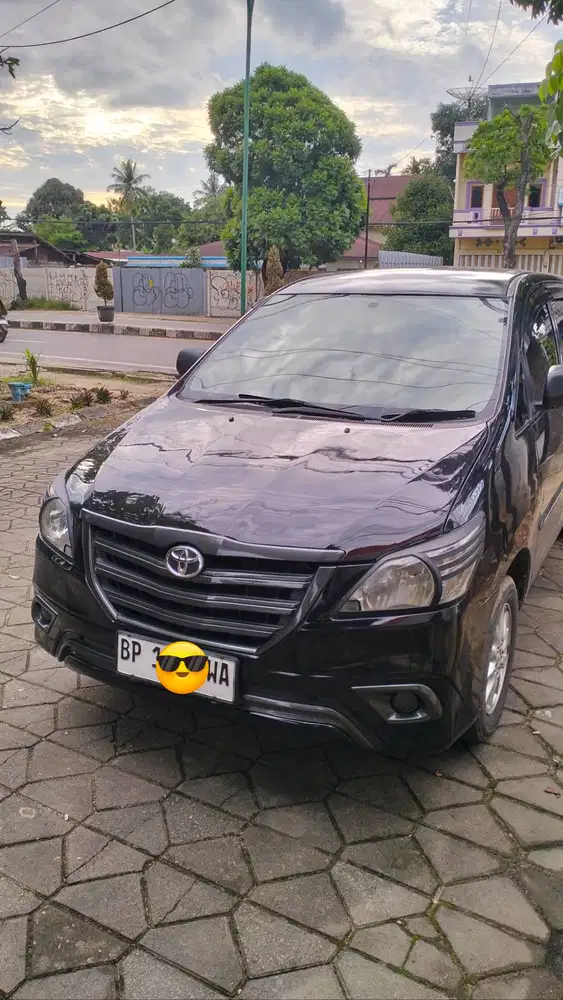 1Kijang Innova G 2014