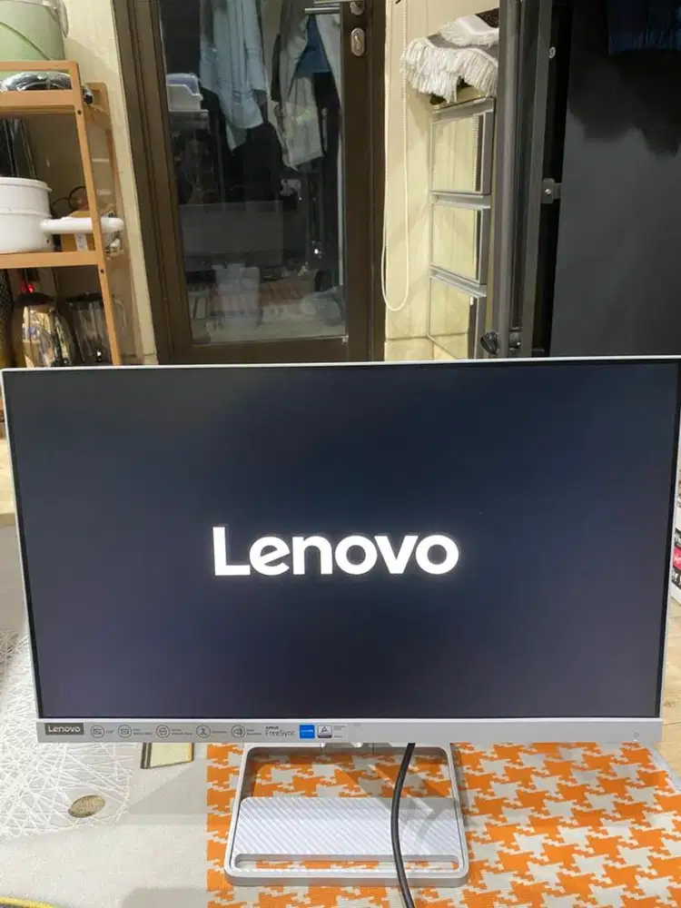 Monitor Lenovo L24i-40 24” Full HD | Mulus Like New | Full Box