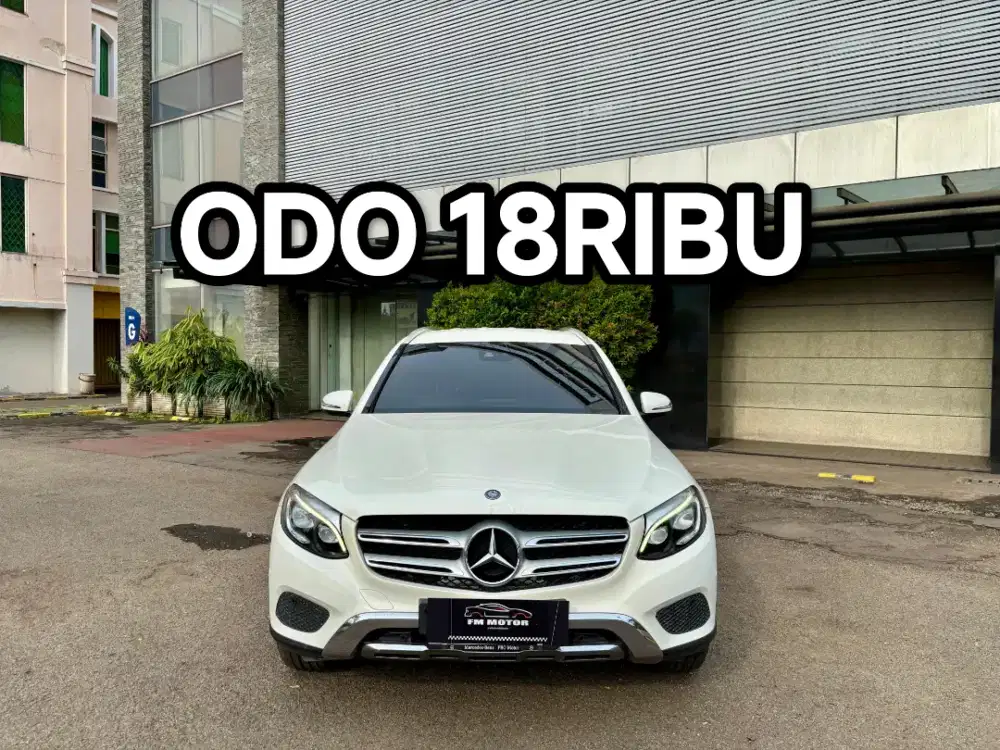 Mercy Mercedes Benz GLC250 Exclusive 2016 AT 2.0, Odo 18Ribu