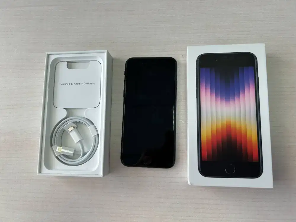 iPhone SE 3 | Kondisi Super Mulus | Fullset