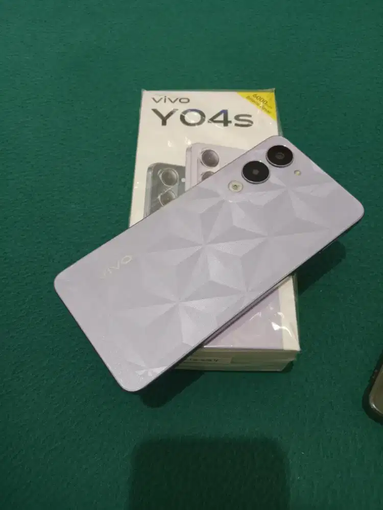 Vivo y04s ram 4+4/64gb