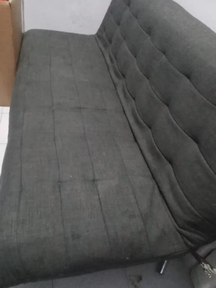 Sofa bed abu2 tua