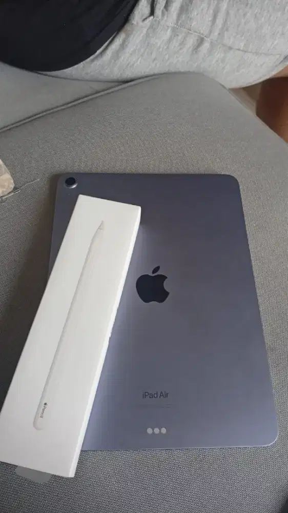 IPAD AIR 5 & APPLE PENCIL GEN 2