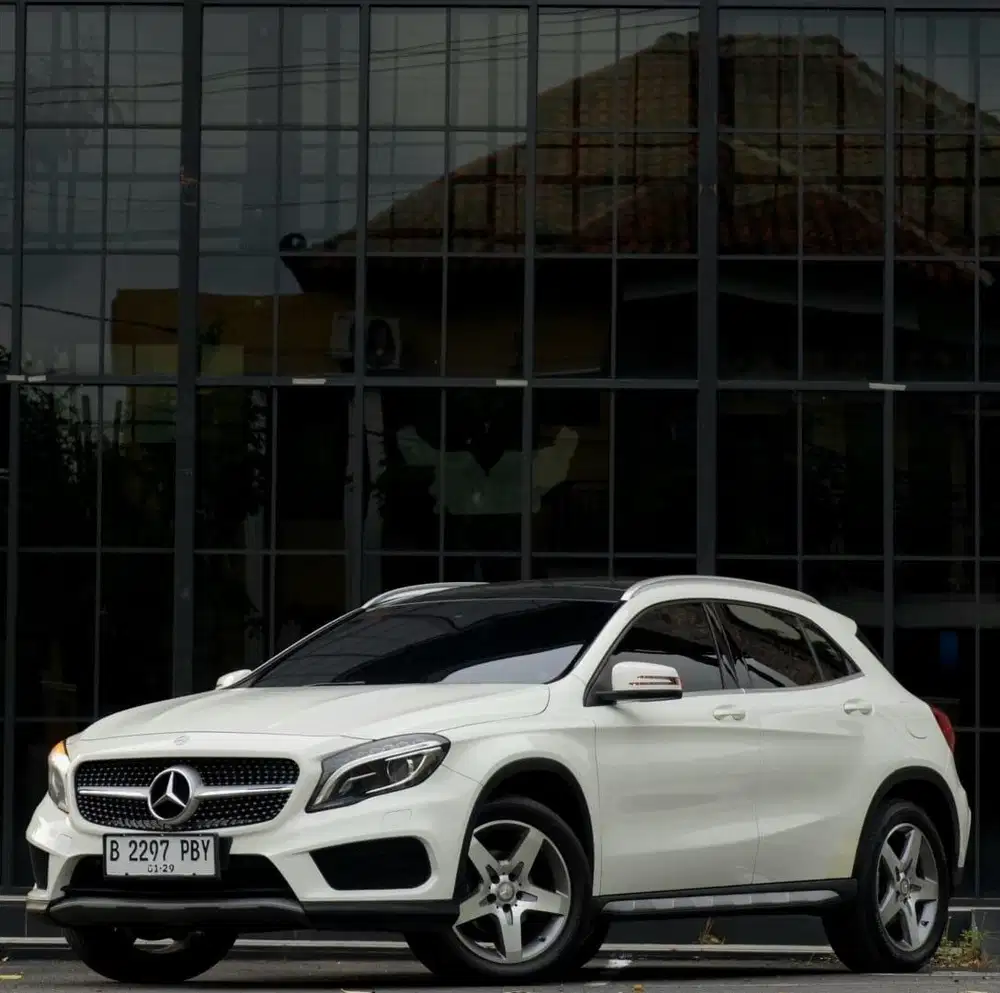 Mercedes Benz GLA200 2016