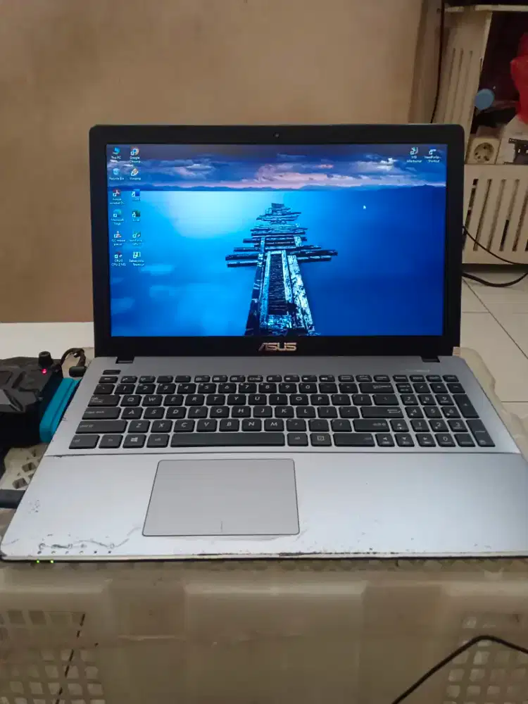 Asus Baby ROG X550IU