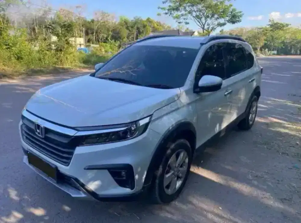 Di Jua cepat Mobil Honda BR-V tahun 2022