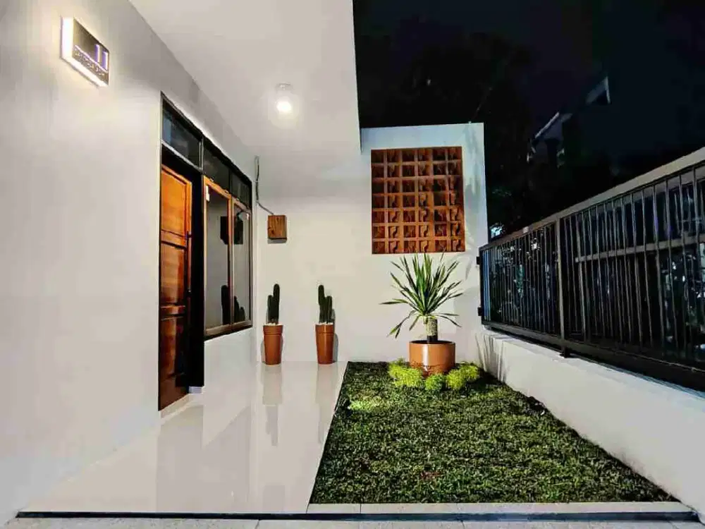 rumah estetik keren murah strategis siap huni di Soekarno Hatta belakang RS Al Islam