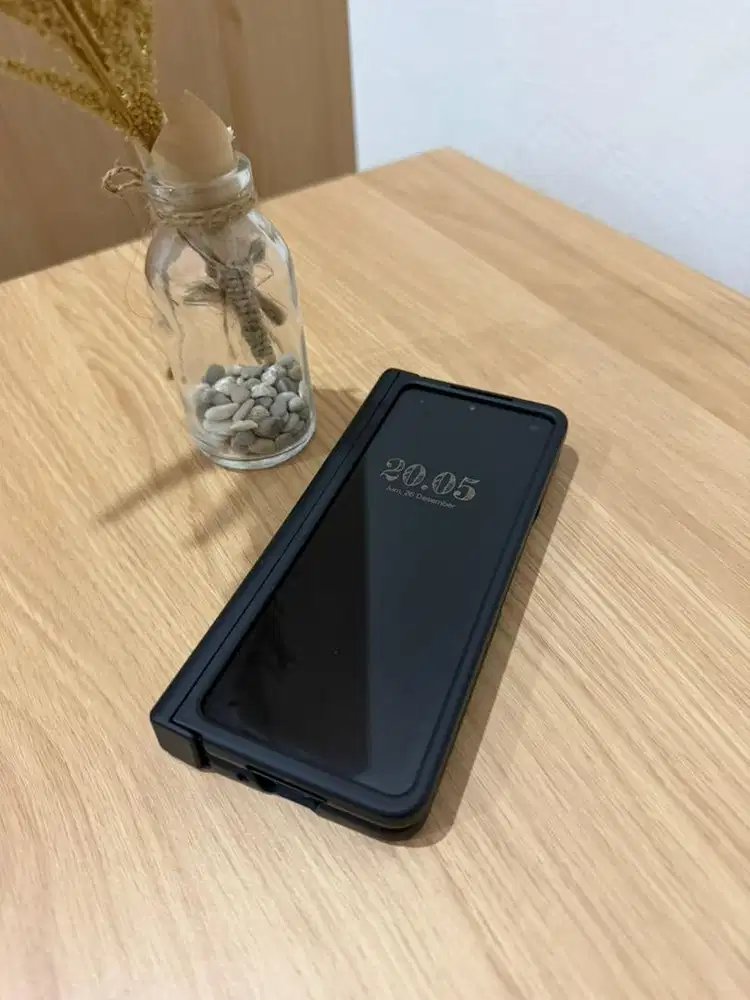 Dijual Samsung Galaxy Z Fold 4