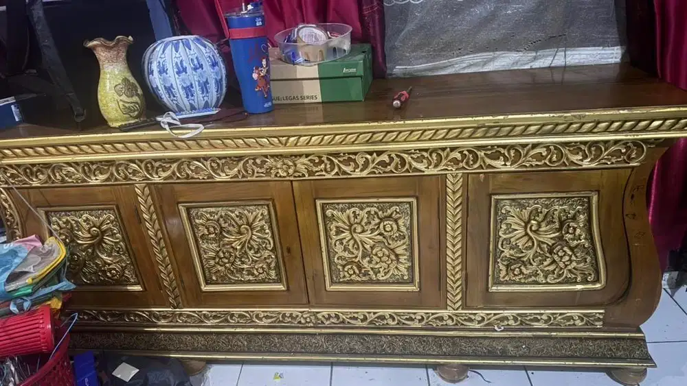 Lemari bufet kayu jati asli