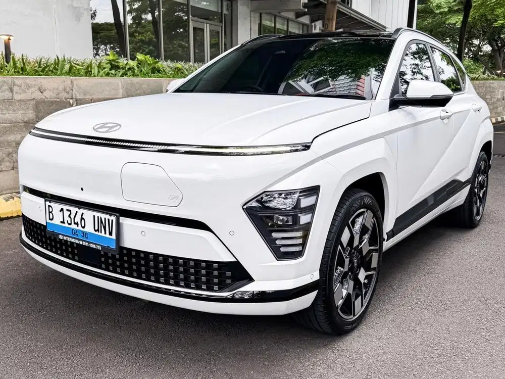 KM 5 RB Hyundai Kona EV 2025 Signature Long Range Kona 2024 Listrik