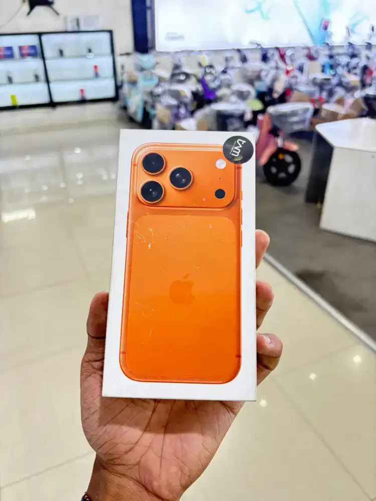 IPHONE 17 PRO 256GB
 SPESIAL KREDIT HARI INI BISA BUNGA 0% DP 0%