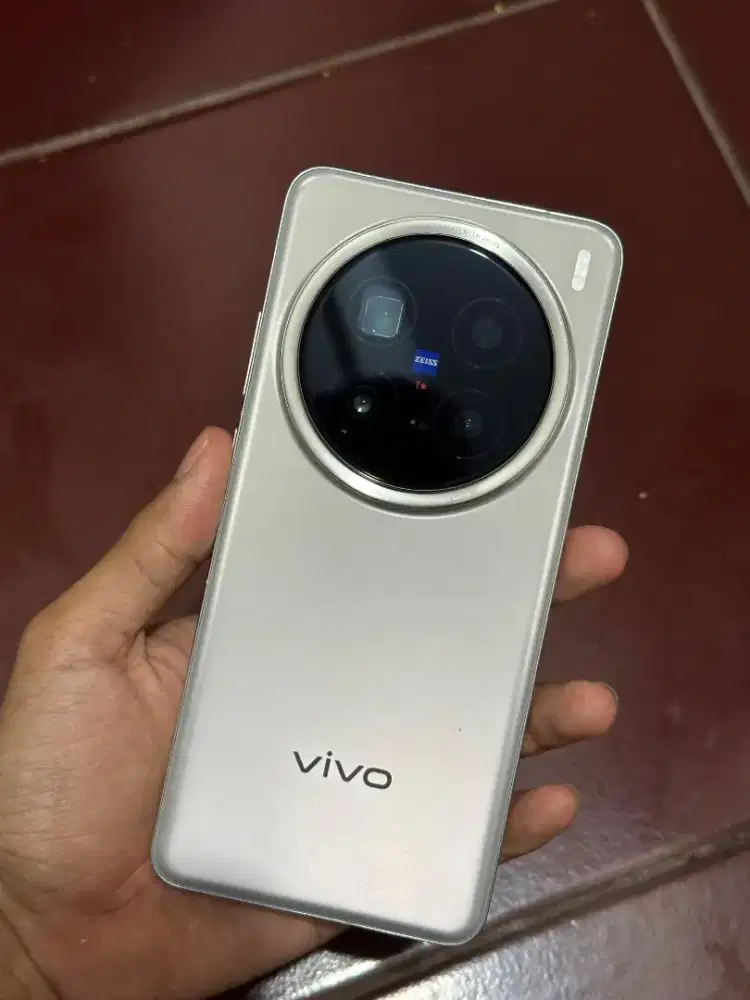 Vivo X200 Pro Silver 5G 16/512 Garansi