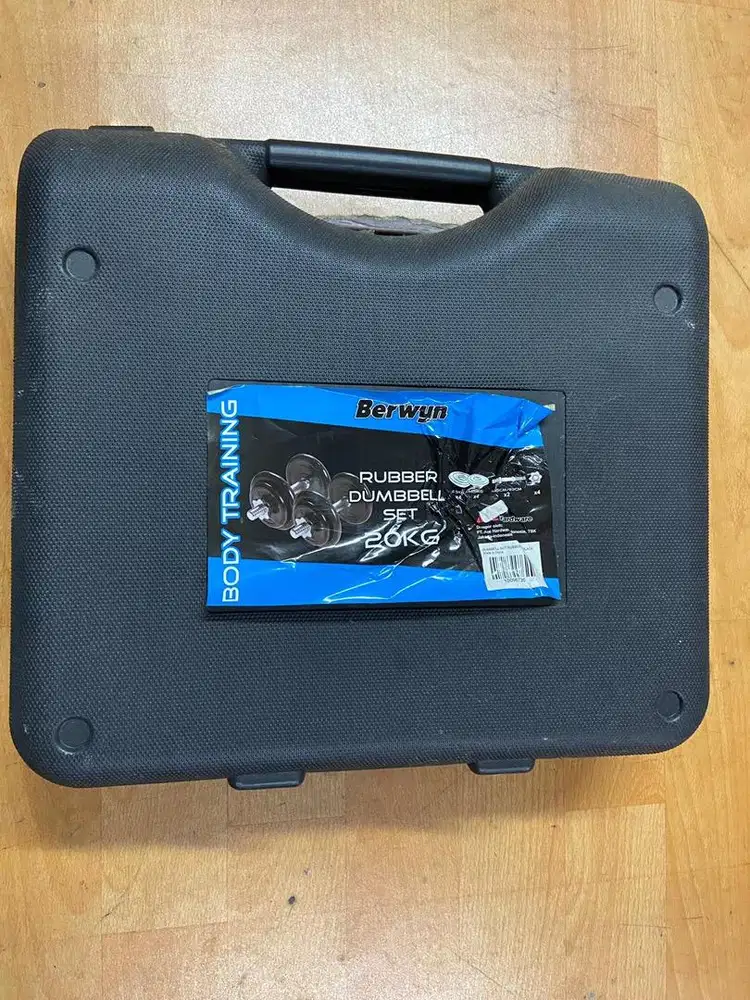 WTS set dumbell Berwyn 20. kg