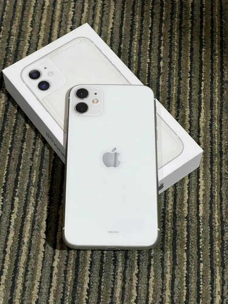 iPhone 11 64 ex iBox