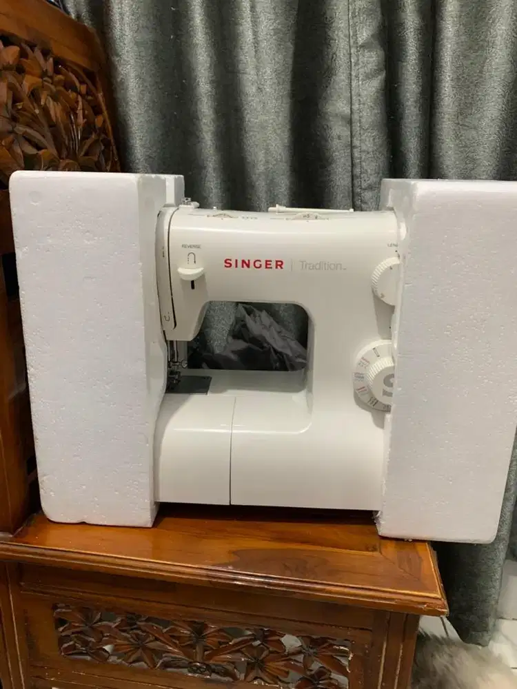 MESIN JAHIT SINGER 2282