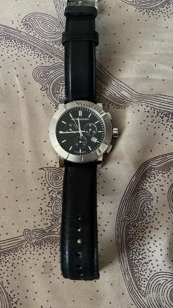 Jam tangan burberry BU 2306