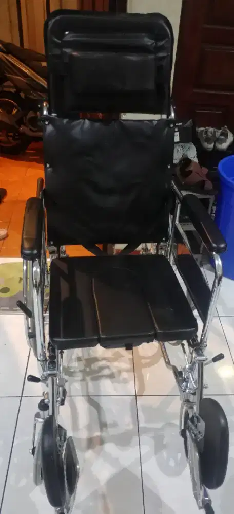 Kursi roda ONE HEALT 3in1