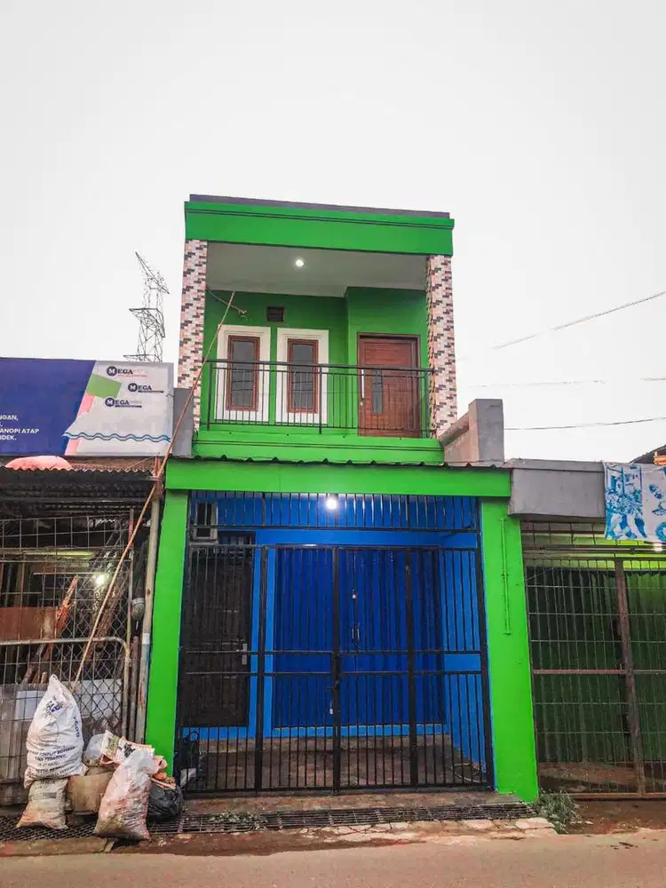 RUKO 2 LT..  SIAP UNTUK USAHA,  FULL AC