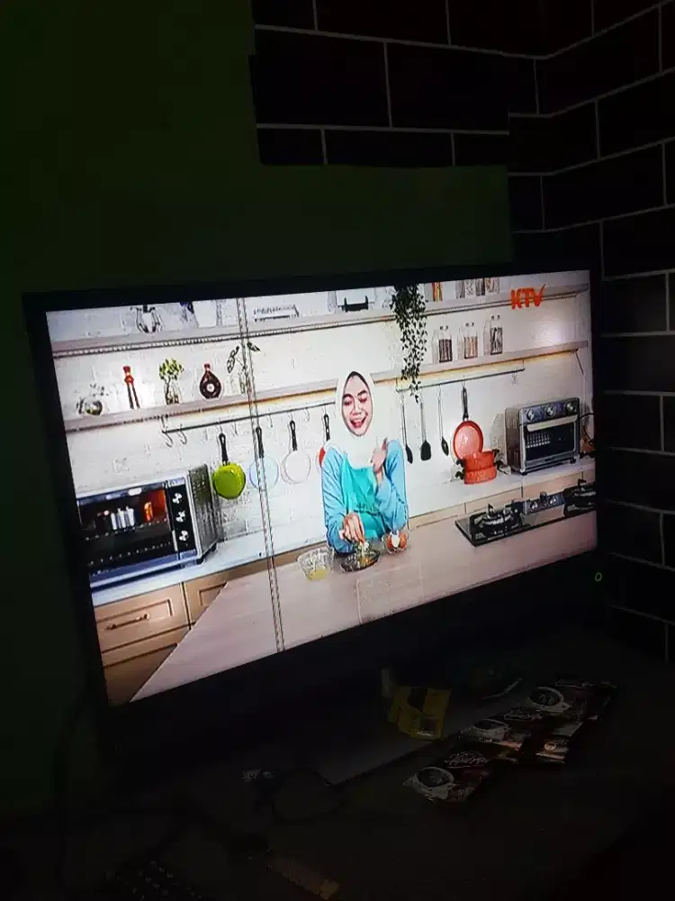 Jual tv toshiba 32 in