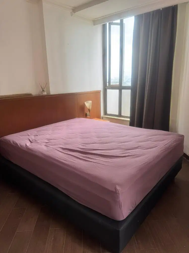 Jual kasur bekas + dipan kondisi layak pakai uk 160