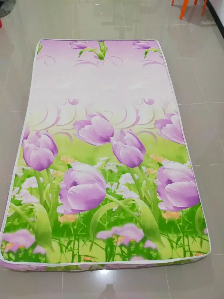 Kasur uk 120x200 masih bagus