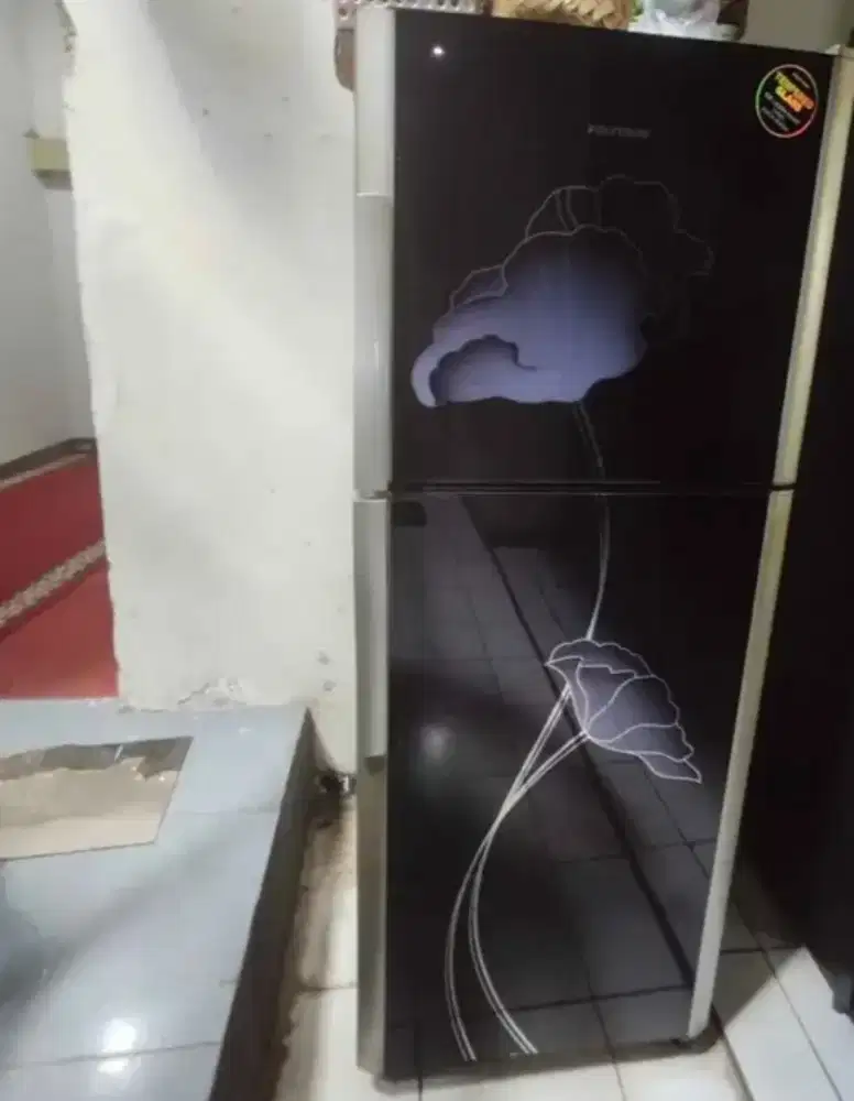 Kulkas 2 pintu polytron normal banget super beku