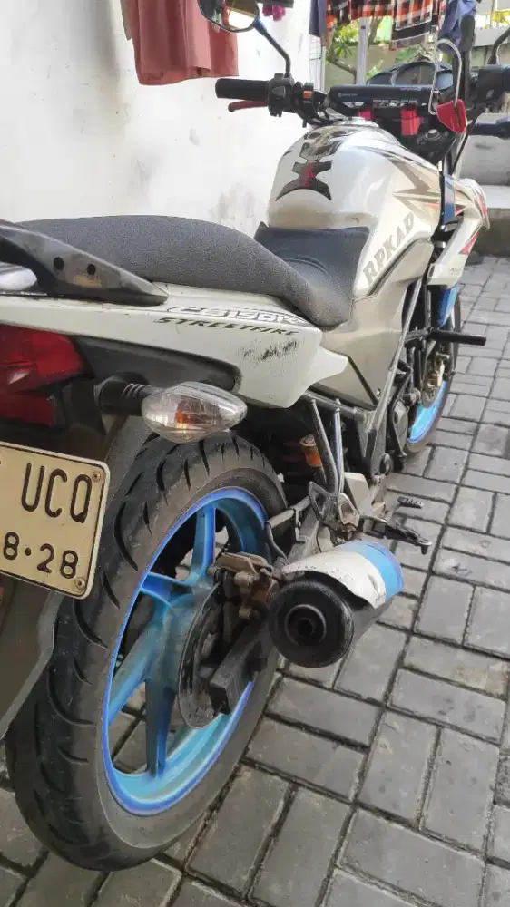 Jual Cepat CB150R 2013