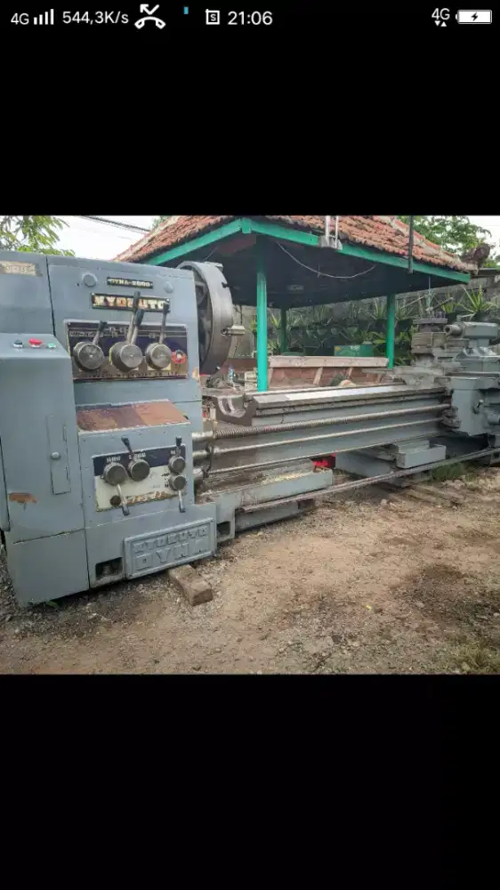 Mesin bubut Kyukuto japan