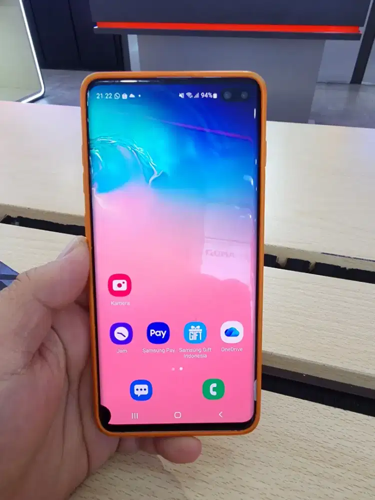 Samsung s10plus 8/128