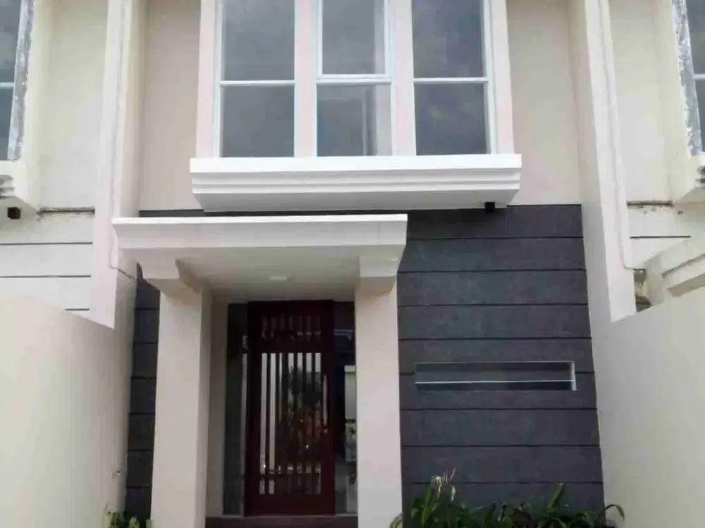 Rumah 2 Lantai Jatiwaringin Bekasi
