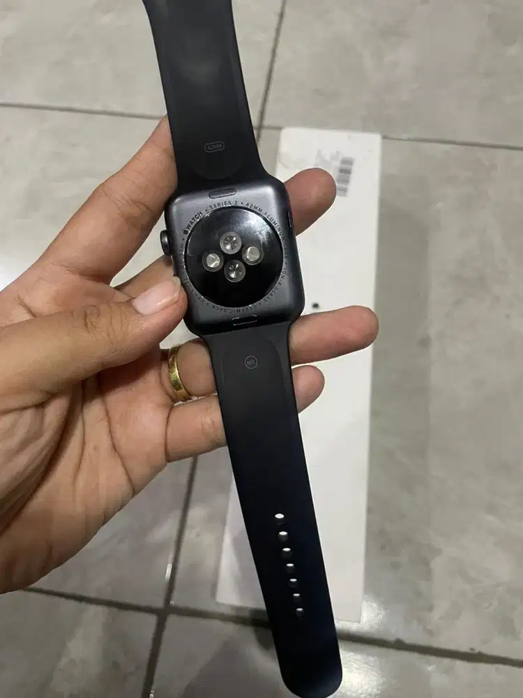 Apple Watch Series 3 42mm Fullset Jam Pintar Murah