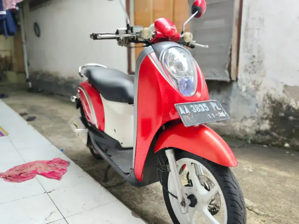 DIJUAL HONDA SCOOPY 2011