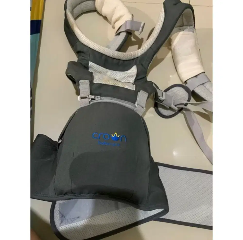 Gendongan Baby Carier Merk Snuggle