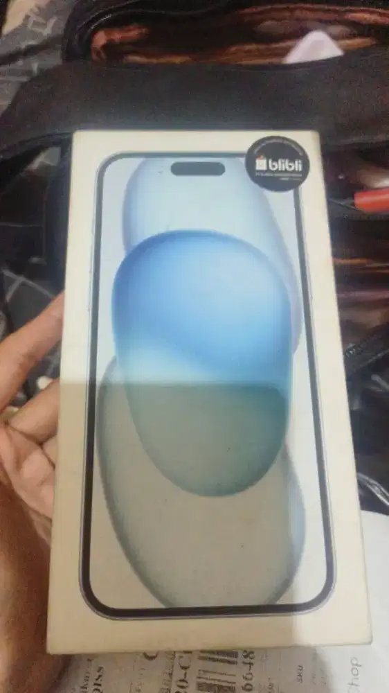 Iphone 15 plus white