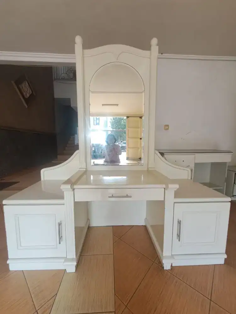 Bedroom set (mines ranjang)