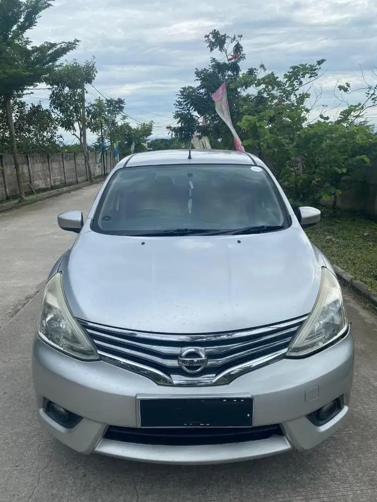 Grand Livina XV AT 2016