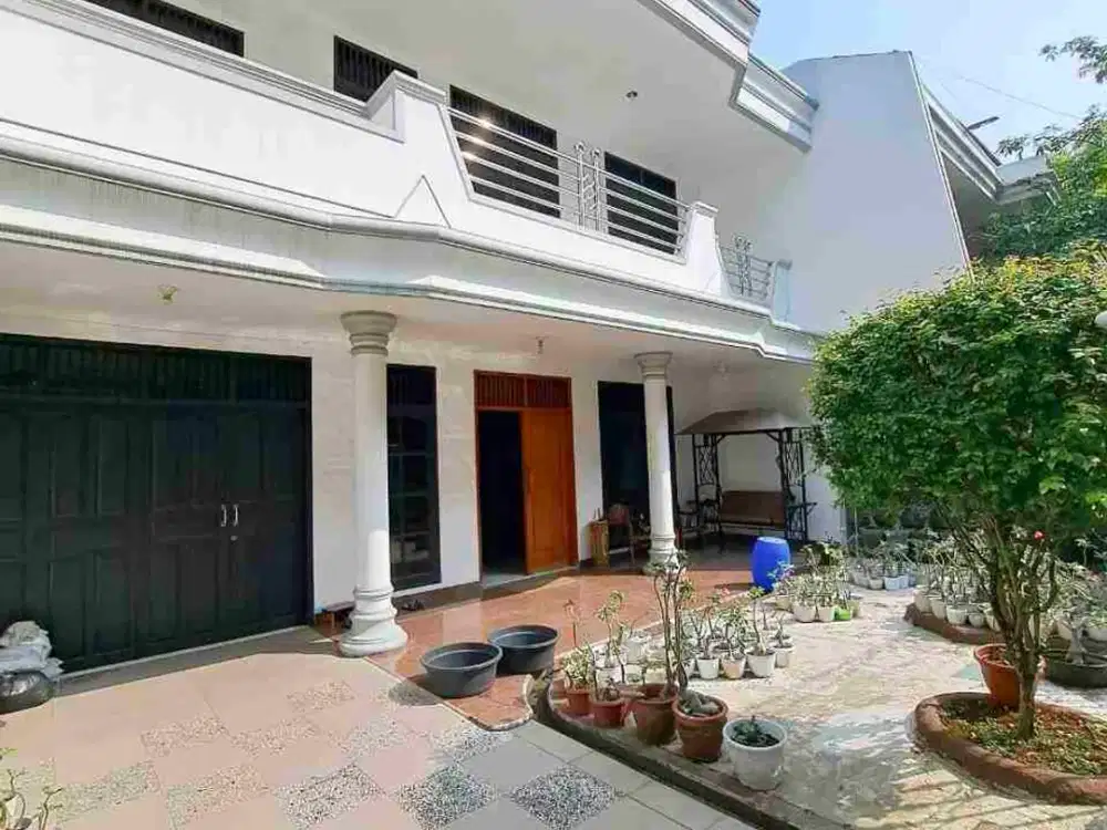 Hot sale rumah Sunter metro 10 x 26 rapi 2 lantai hnya 8*M nego