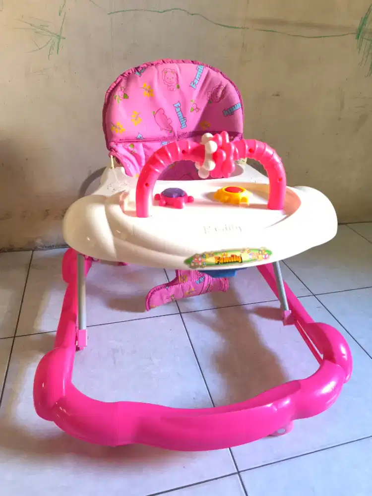 Baby Walker bekas