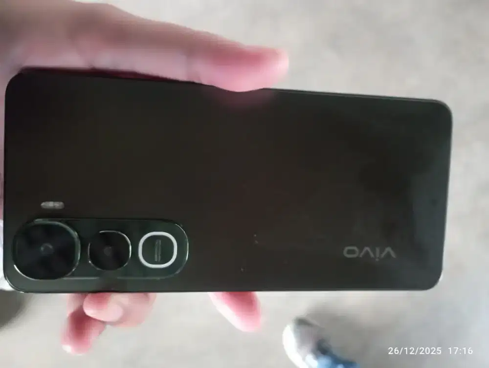 Vivo Y400 8/128 pribadi