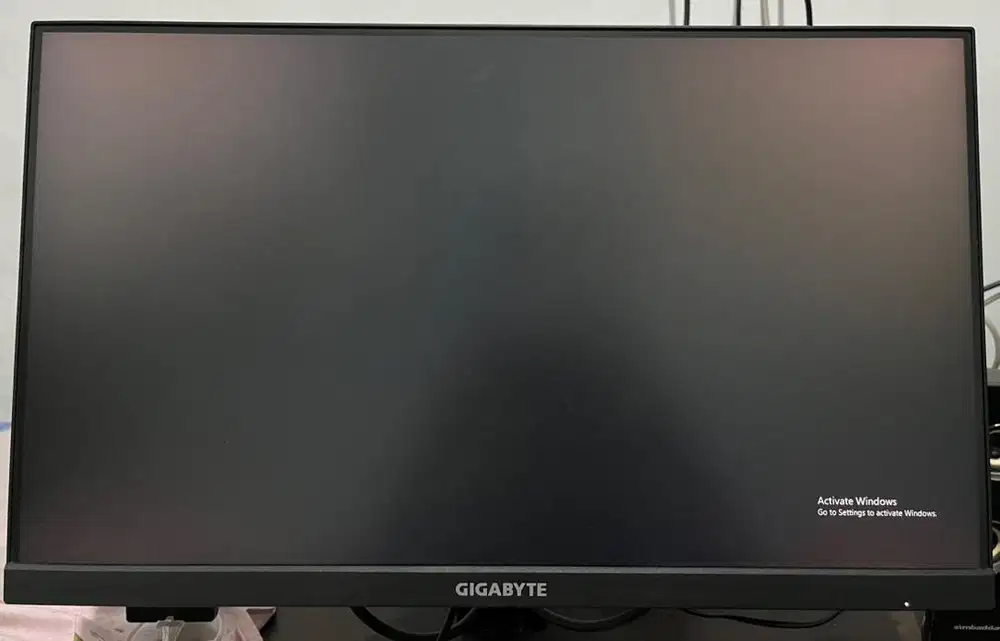 MONITOR GIGABYTE G24F 24 INCH 1080P 165Hz like new