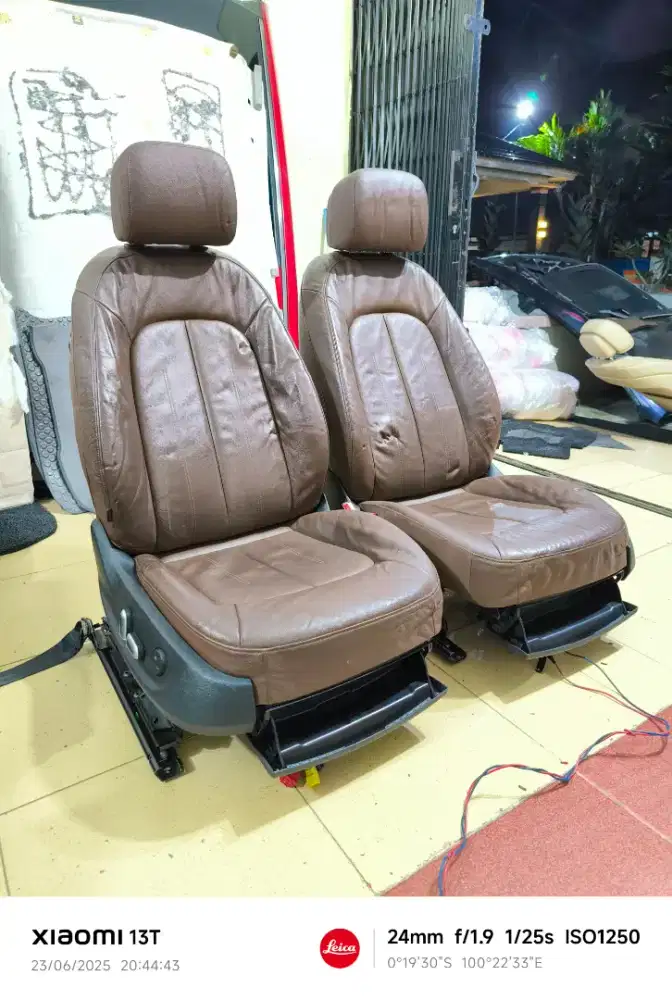 Jok Kulit Electric Audi A6