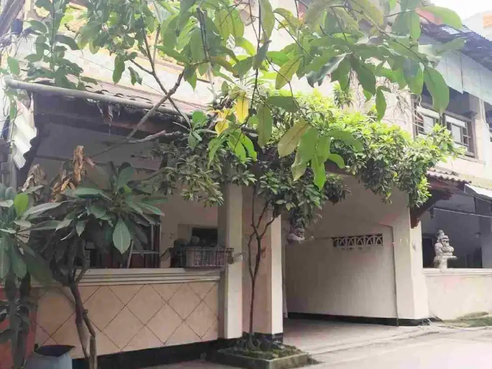 Rumah Full Renov Siap Huni 4KT di Perum Rungkut Permai Sidoarjo