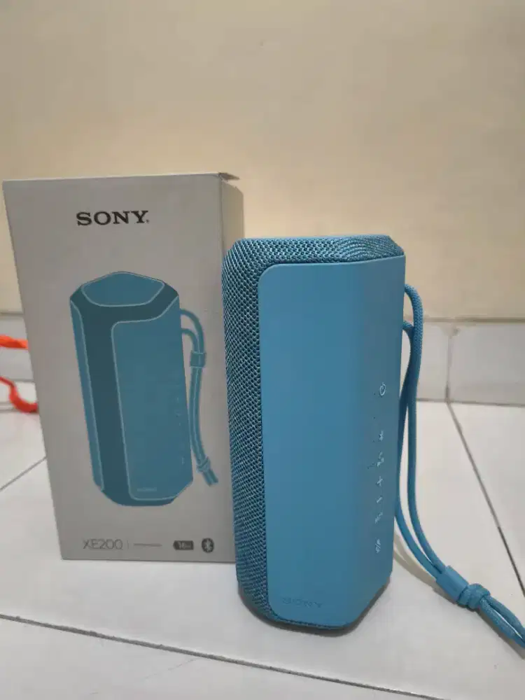 Speaker Sony XE 200