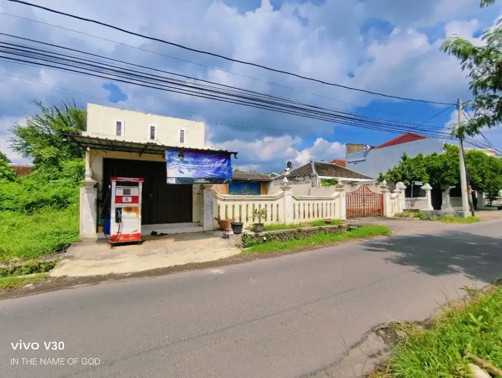 Tanah pekarangan bonus ruko dan rumah