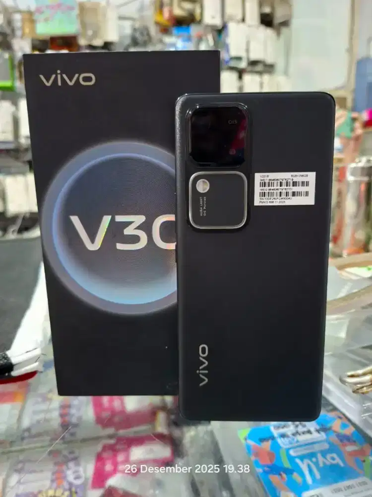 Vivo V30 5G  like new black ram 8+8/256gb