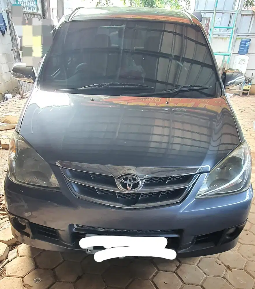 Toyota Avanza 2010 Bensin