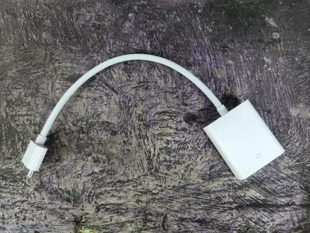 Adaptor Apple IPAD TO VGA (Model No. A1368)