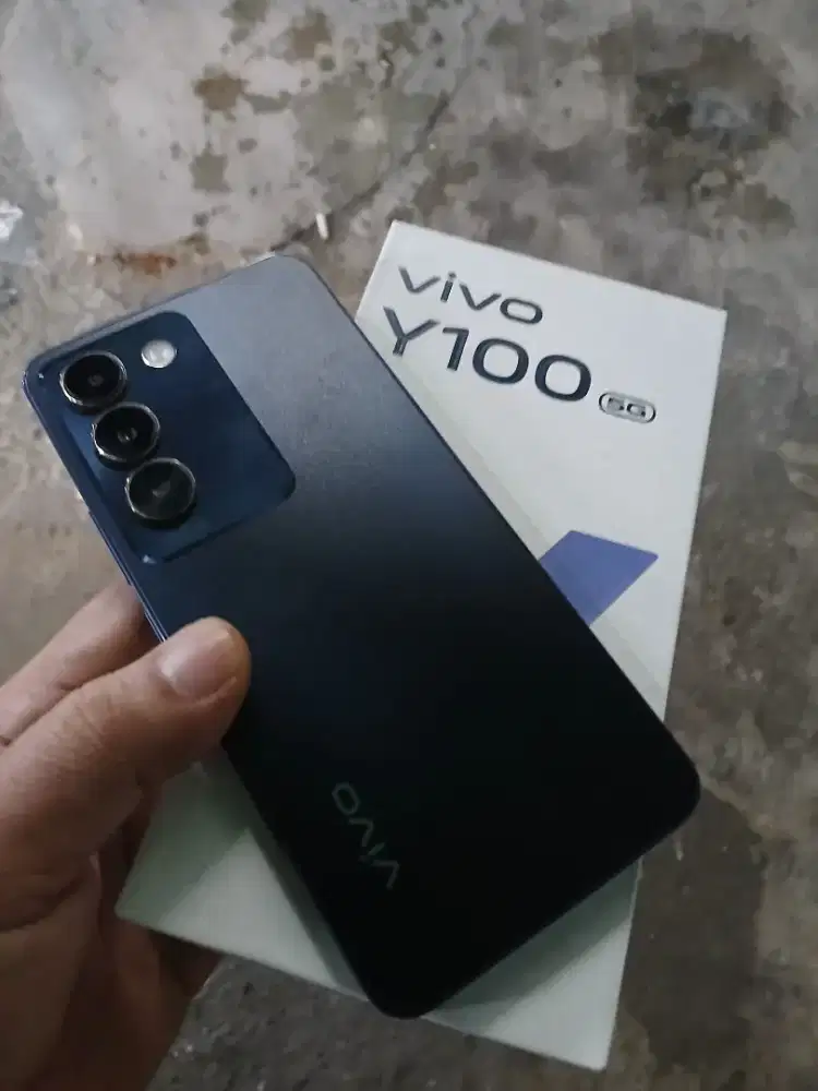 Jualin vivo y100 5G ram8/128 fullset